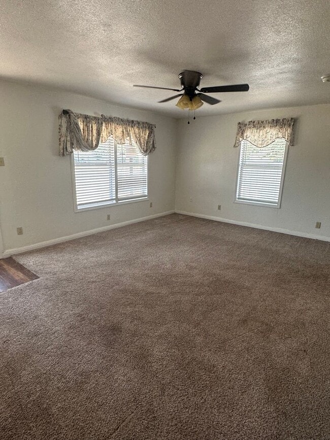 Building Photo - Cozy 2 Bed Home! - Yucca/Marshall School District