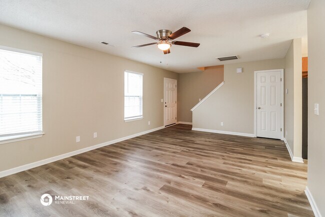Foto del edificio - 2803 Green Crest Ct