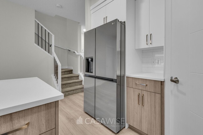 Building Photo - 1061 Berg Pl