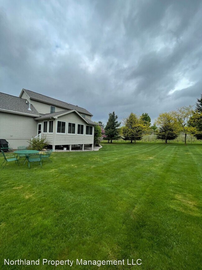 Foto del edificio - 3 br, 3.5 bath House - 1196 Quaker Valley Dr