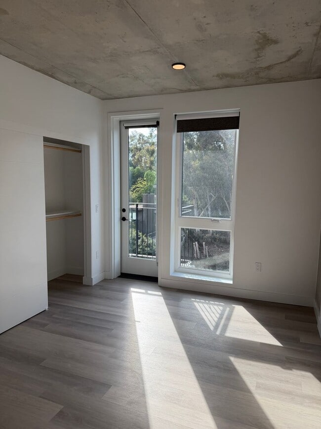 Interior Photo - Rainford Apartments