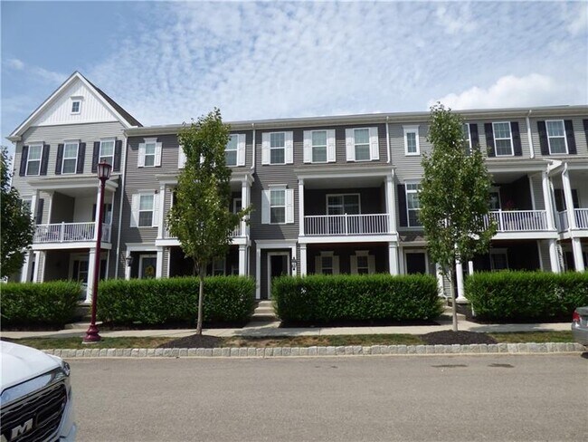 Building Photo - 105 Gress Rd