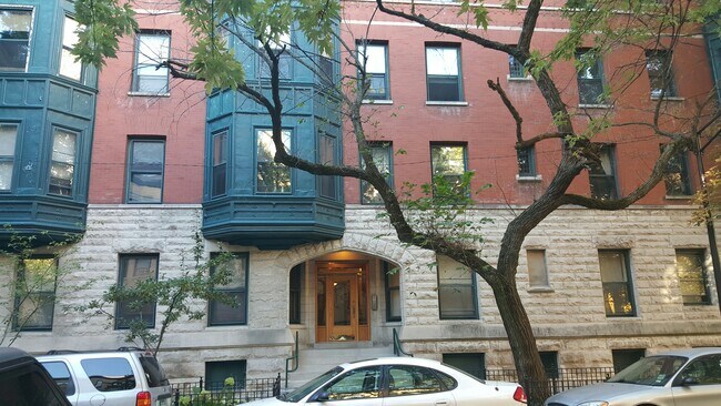 Foto del edificio - 2352 N Cleveland Ave