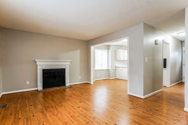 Foto del edificio - 103 Dwelling Pl