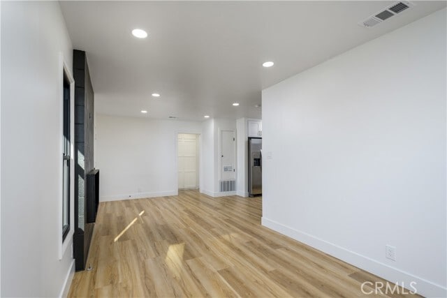 Foto del edificio - 8966 Gunn Ave