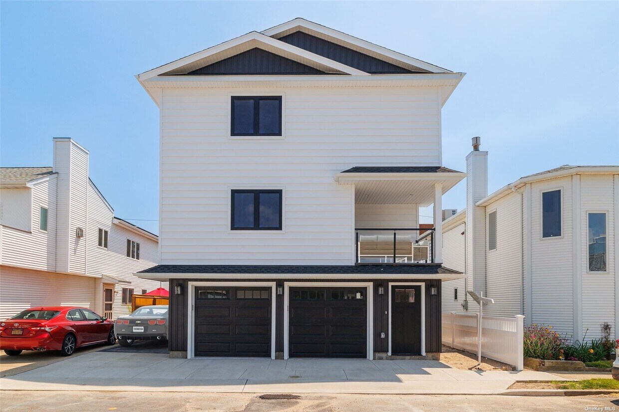 Foto principal - 108 Mitchell Ave