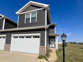 Building Photo - 754 Sedgegrass Dr