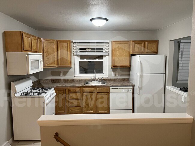 Foto del edificio - 4120 SE 15th Ct