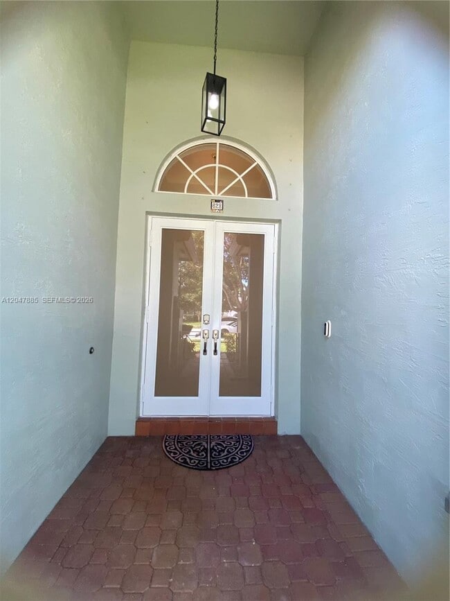Building Photo - 628 SW 168th Terrace