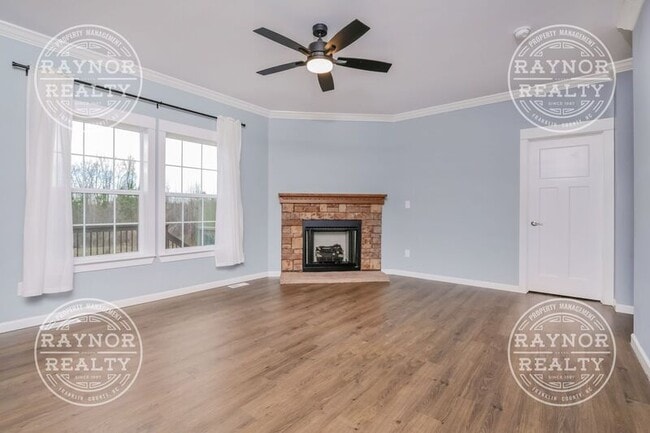 Building Photo - 481 Montgomery Rd