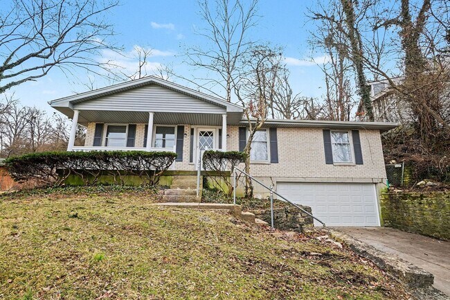 Foto del edificio - Newly Renovated 3 Bed 2 Bath Home!