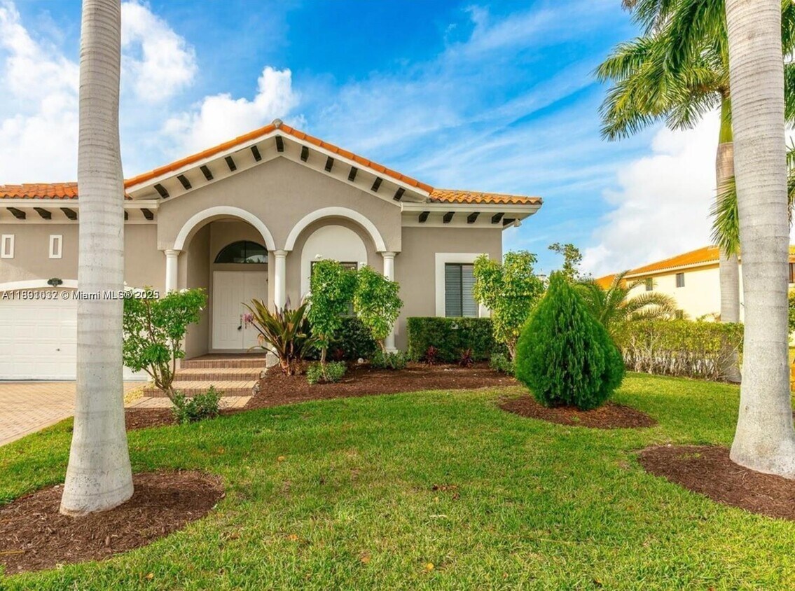 Foto principal - 7635 SW 193rd Ln