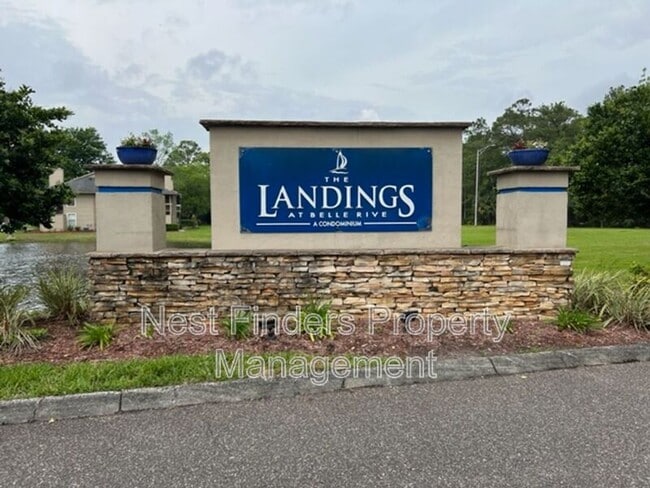 Building Photo - 10200 Belle Rive Blvd