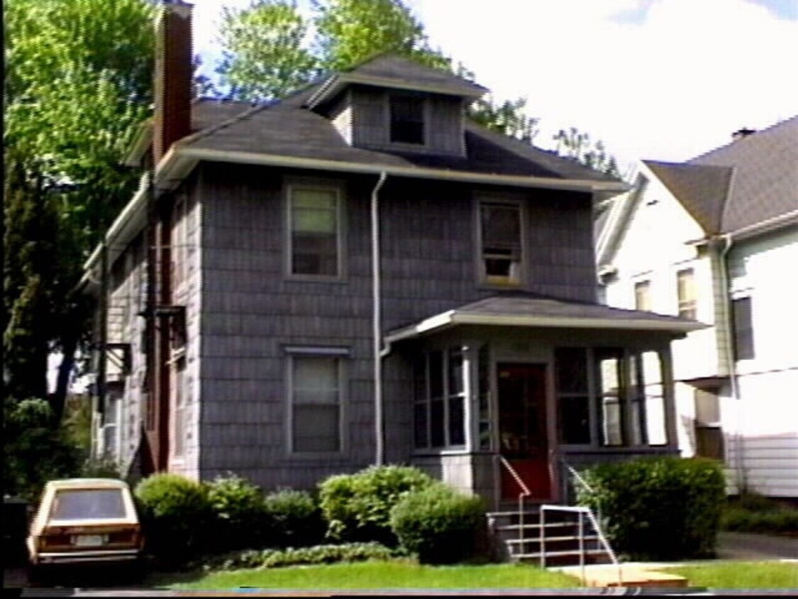 Foto principal - Grand Ave.1