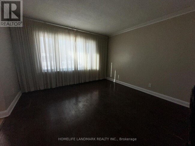 Building Photo - 211 Ellington Dr