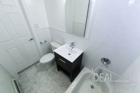Foto del edificio - 445 W 19th St