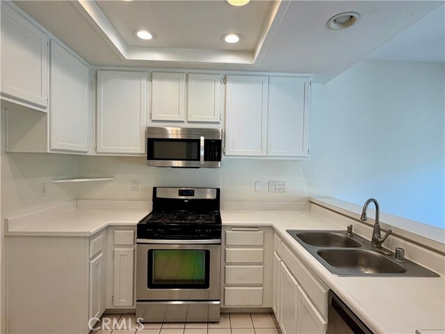 Building Photo - 17 Goldenrod