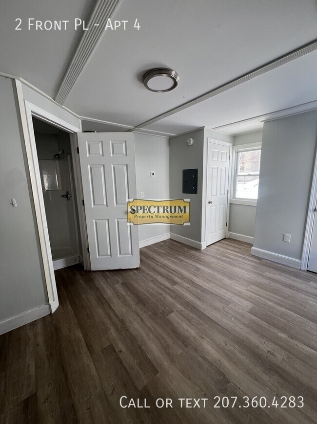 Foto del edificio - 2 Front Pl