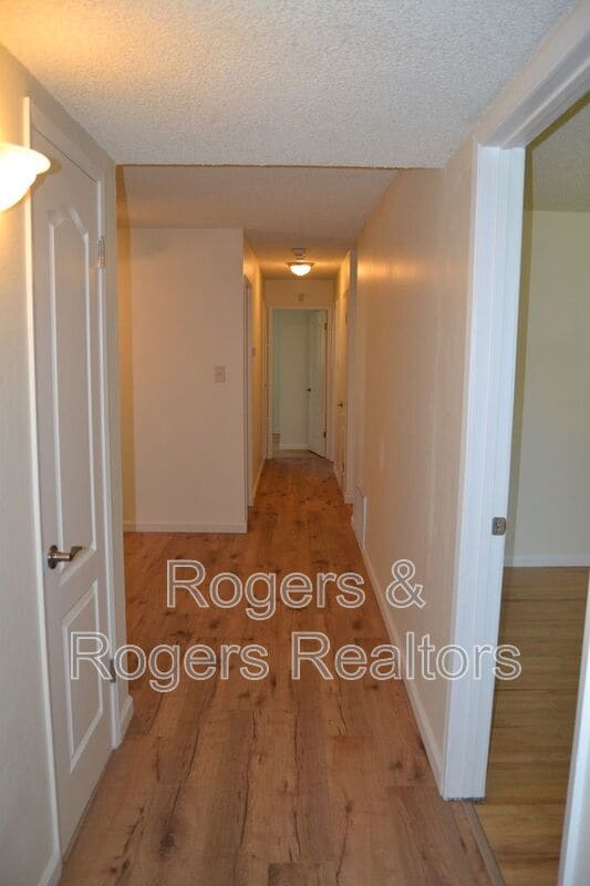 Building Photo - 2663 Westberry Dr