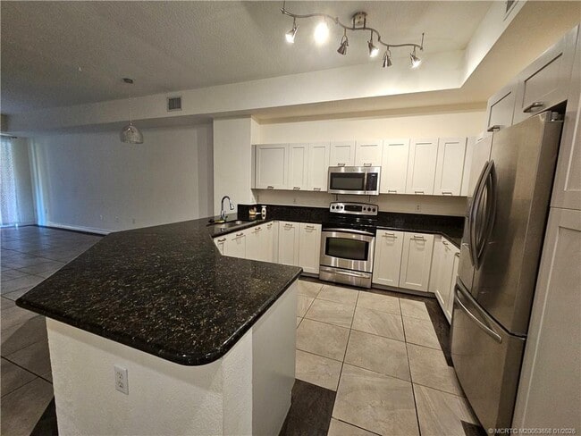 Building Photo - 44 SE Sedona Cir