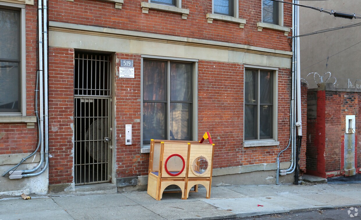 Foto del edificio - 519 Dandridge St