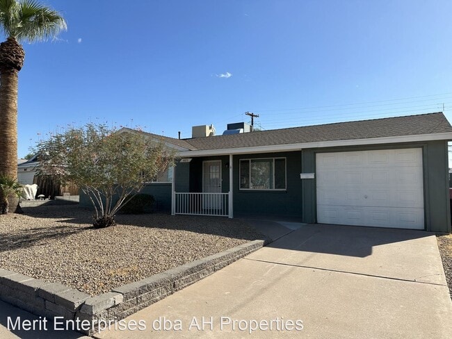 Building Photo - 4 br, 2 bath House - 601 N 73RD PL