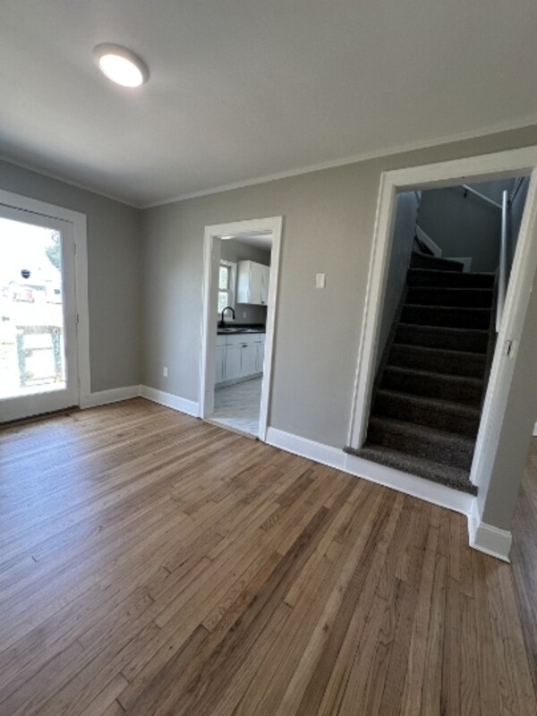 Foto del edificio - 612 13th St NW
