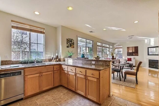 Foto del edificio - 283 Zoria Farms Ln