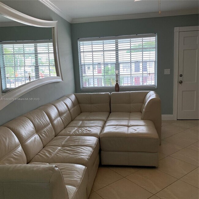 Foto del edificio - 1100 Atlantic Shores Blvd