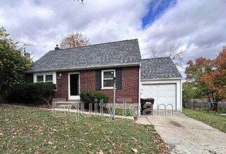 Building Photo - 1192 Hempstead Dr