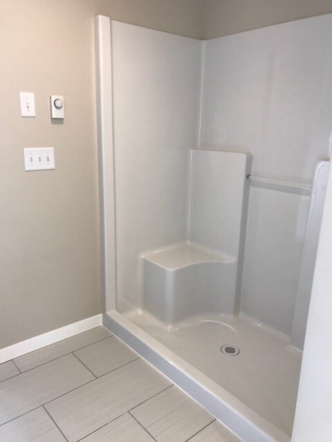 Foto del edificio - 701 Springside Ln