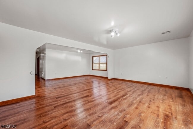 Foto del edificio - 937 Grove St