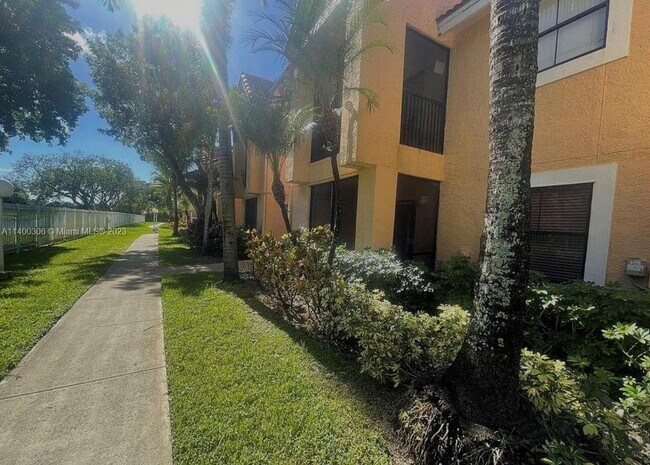 Foto del edificio - 15551 SW 104th Terrace