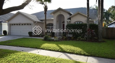 Building Photo - 16420 Lake Heather Dr