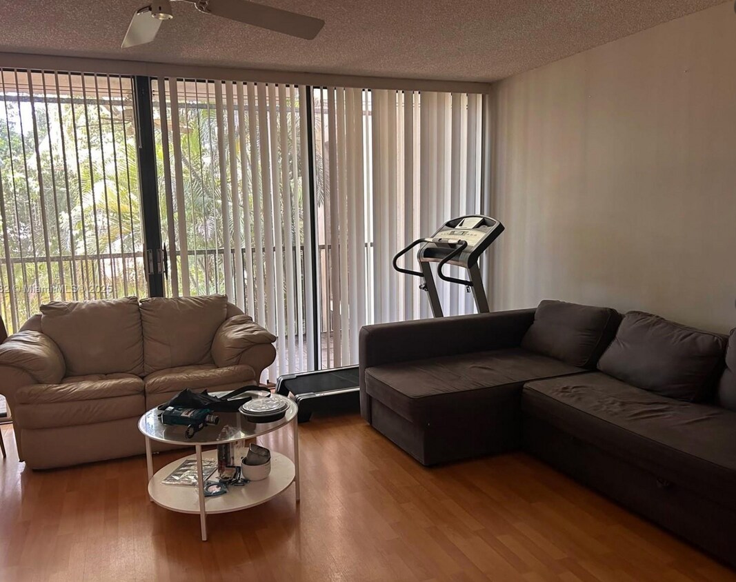 Foto principal - 2811 SW 87th Ter
