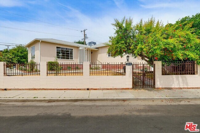 Building Photo - 2919 Maxwell St