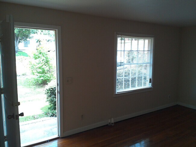 Foto del edificio - **UPCOMING**Total Electric** East Columbus, GA 3 Bedroom / 1 Bathroom Home for Rent***