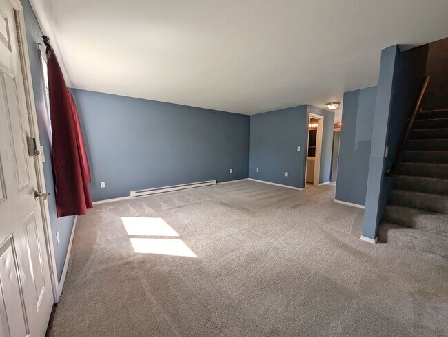 Foto del edificio - Valley Townhome, 3BD/1.5BA, Fully Fenced Y...