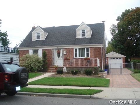Primary Photo - 80 Molyneaux Rd