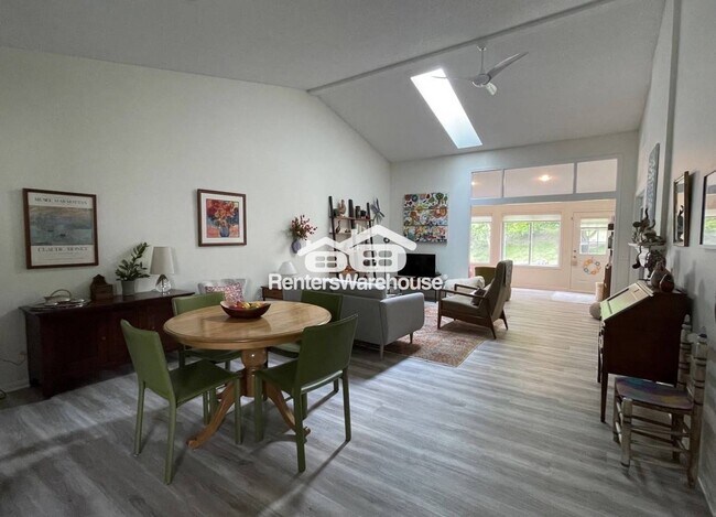 Foto del edificio - 10845 Lexington Dr