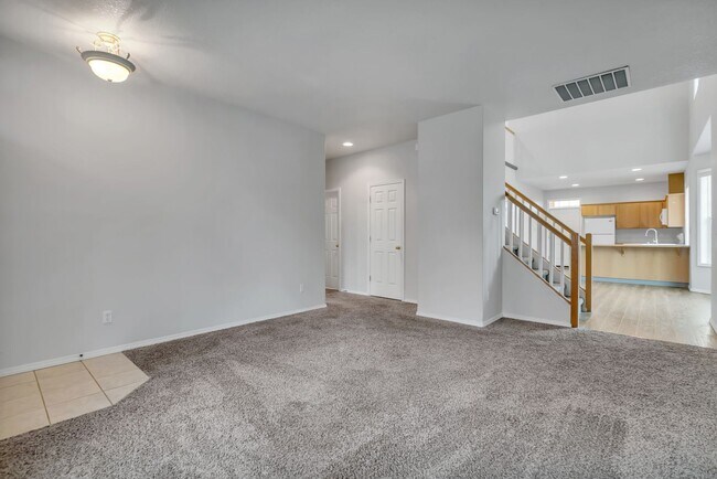 Foto del edificio - Spacious 3 Bedroom Home in Olympia