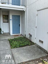 Building Photo - 1055 N Capitol Ave