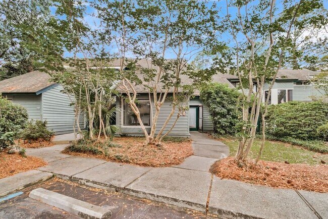 Foto del edificio - 1105 Hidden Cove Dr