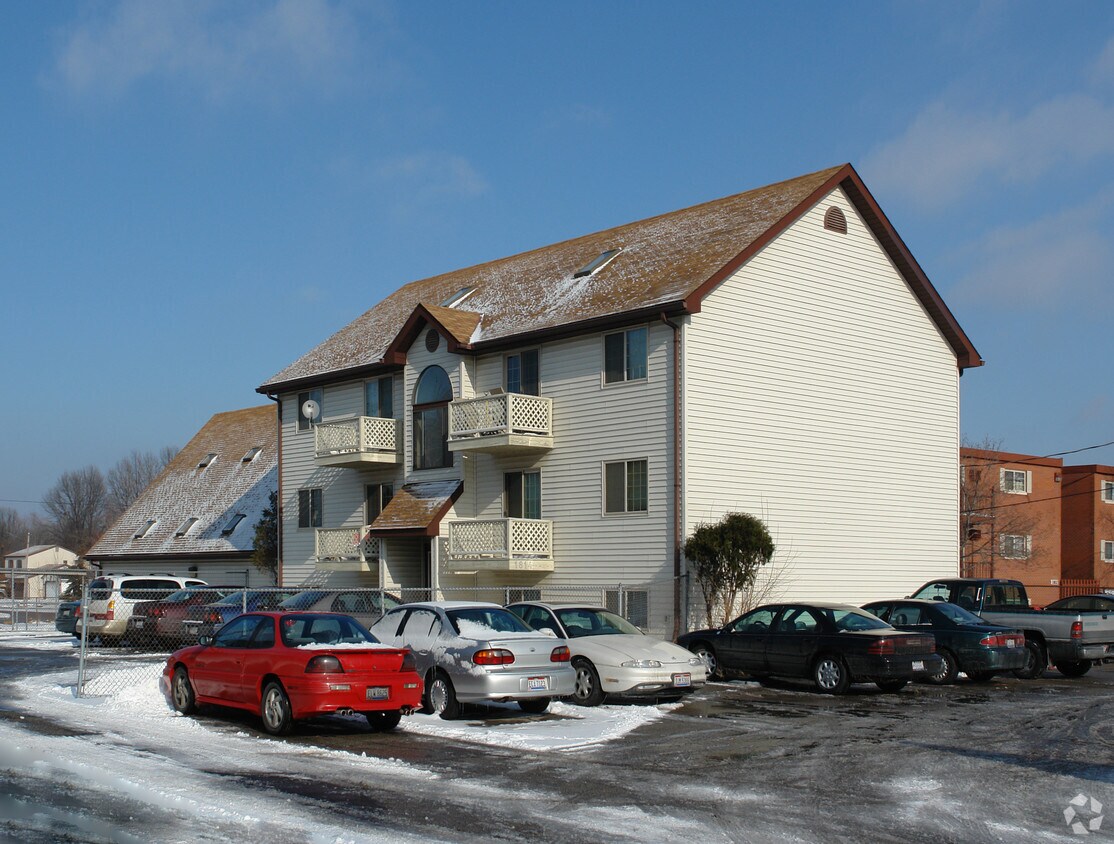 Primary Photo - Ventura Apartments