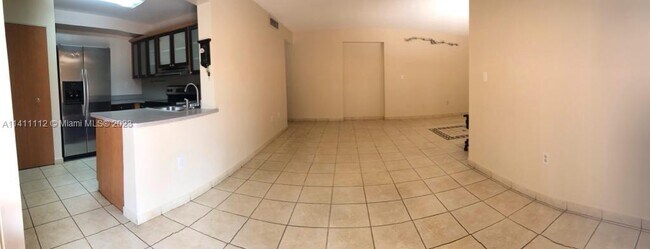 Foto del edificio - 341 W Park Dr