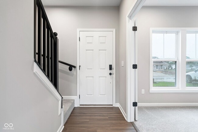 Building Photo - 335 Atlas Dr
