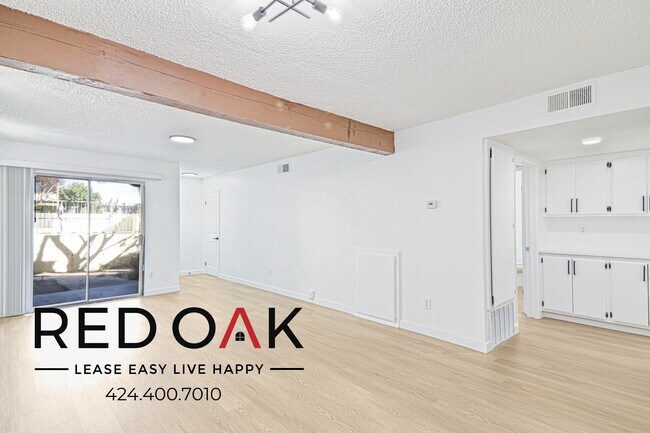 Foto del edificio - 7945 Lime Ave