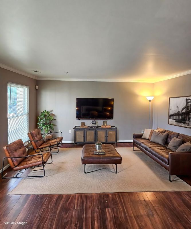 Foto del edificio - 2445 Sagewood Ct