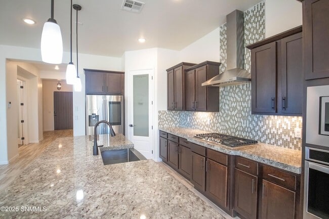 Building Photo - 3718 Golden Echo Lp