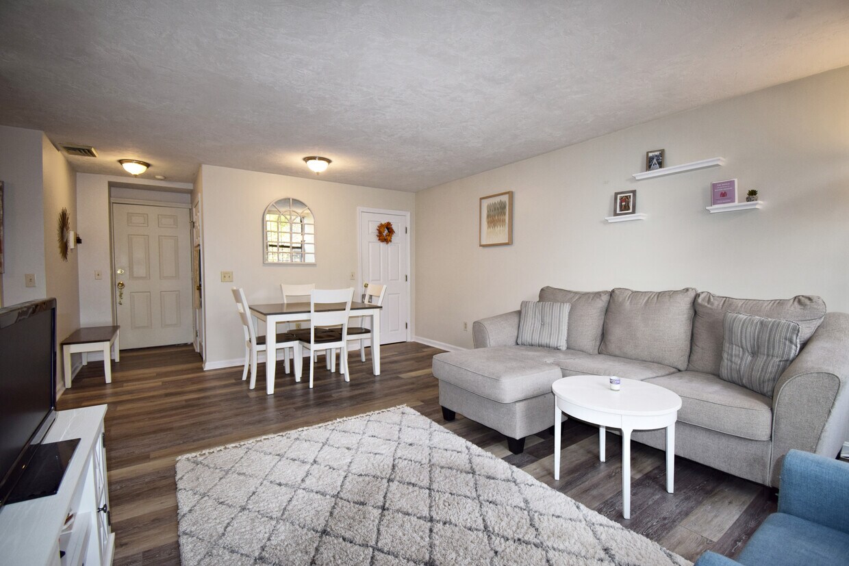 325 Plantation St Unit 213, Worcester, MA 01604 Condo for Rent in